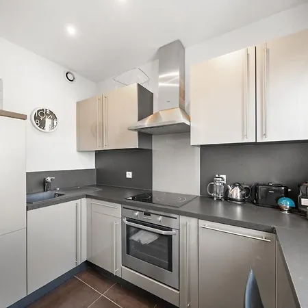 Agreable A Deux Pas De La Croisette Daire *