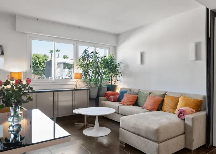 Daire Agreable A Deux Pas De La Croisette Cannes