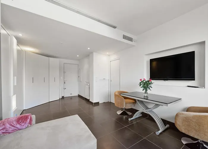 Agreable A Deux Pas De La Croisette Cannes